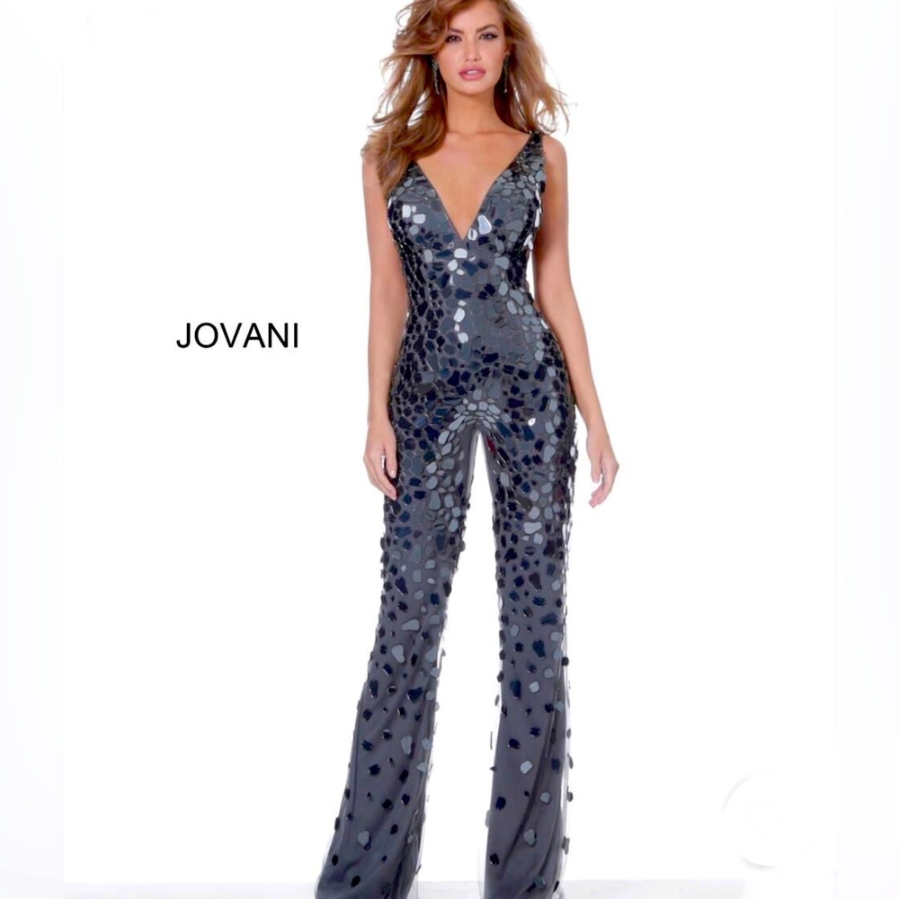 Rare find!! Jovani jumpsuits 02507 sold out!!  Size 8